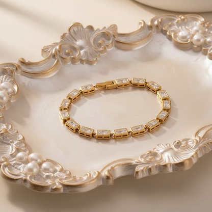 Men's and Women's Tennis Bracelet 18K Gold Plated Stainless Steel - metal content