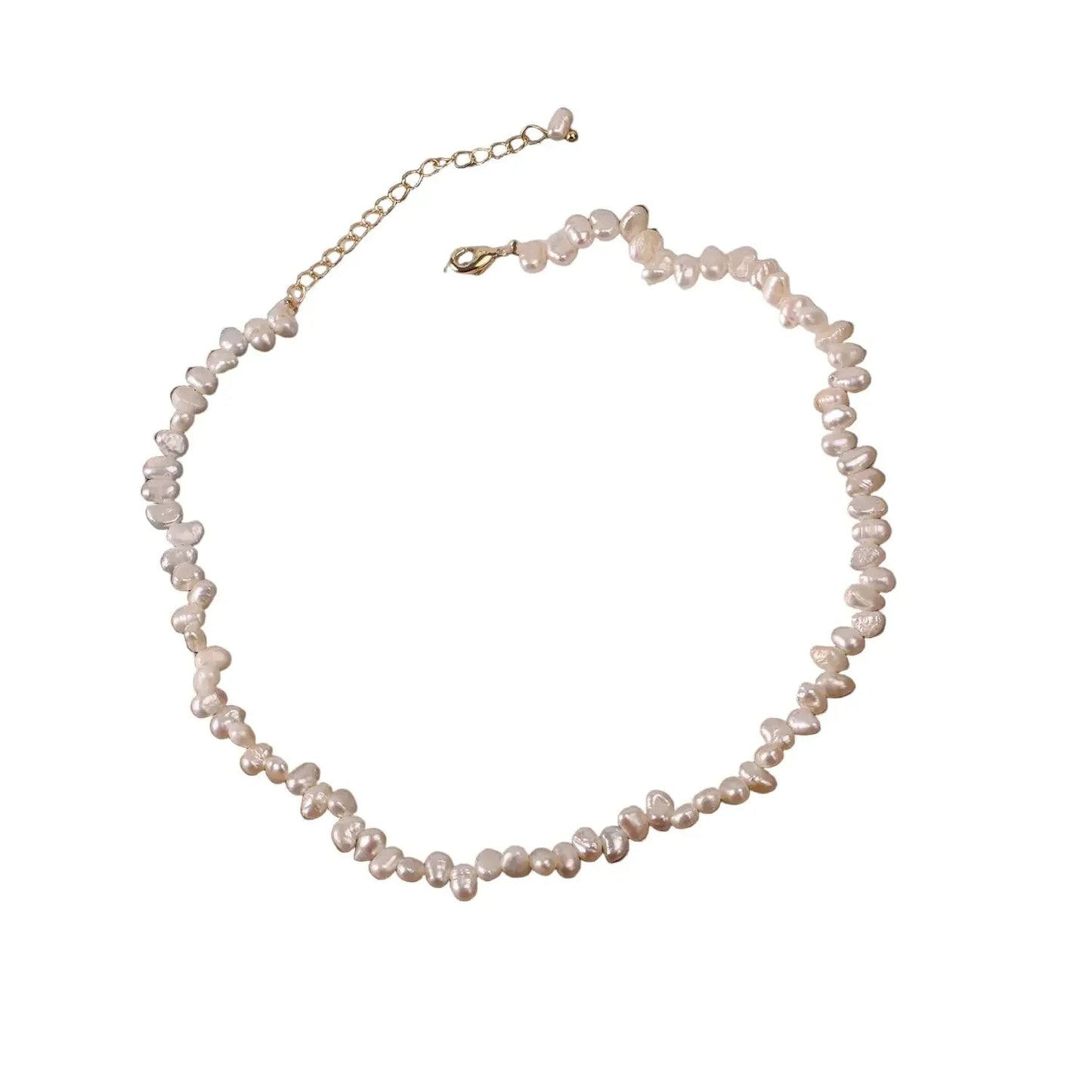 Women's pearl necklace with irregular white pearls and gold adjustable chain clasp from metal content